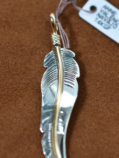 Navajo ANNE VALENCIA  フェザーペンダントトップ14K