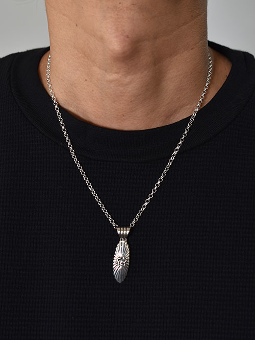 Navajo　Kevin Ramone スターペンダントトップ