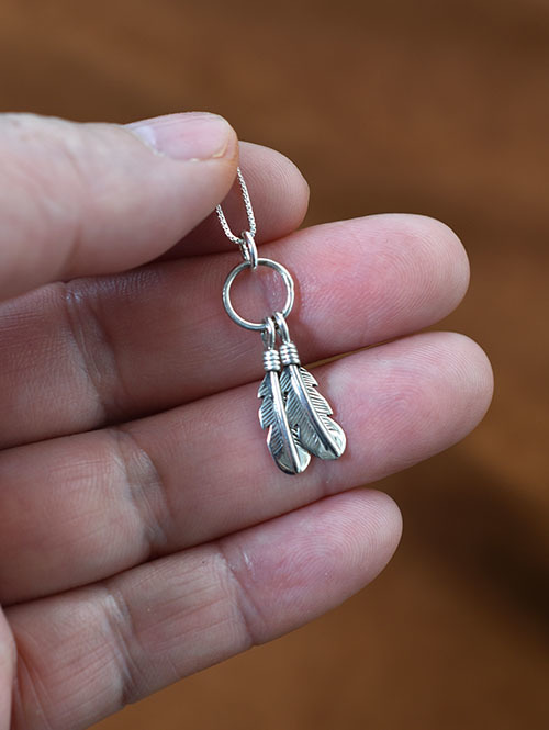 Navajo　Dable Feather Necklace