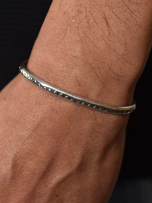 NAVAJO Hand Made Silver Bangle