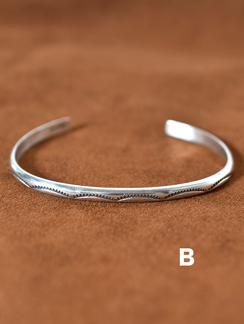 NAVAJO Hand Made Silver Bangle
