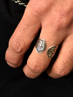 TOUAREG SILVER  BUTTERFLY リング