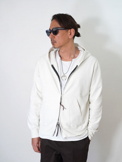 REMI RELIEF SP加工裏毛ZIPパーカー - Off White