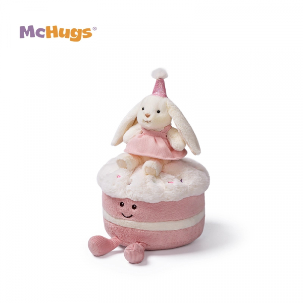 Mchugs Leveret Birthday Cake（マックハグス）レヴレットバースデーケーキ　うさぎを乗せたバースデーケーキ　ピンク　ケーキ　