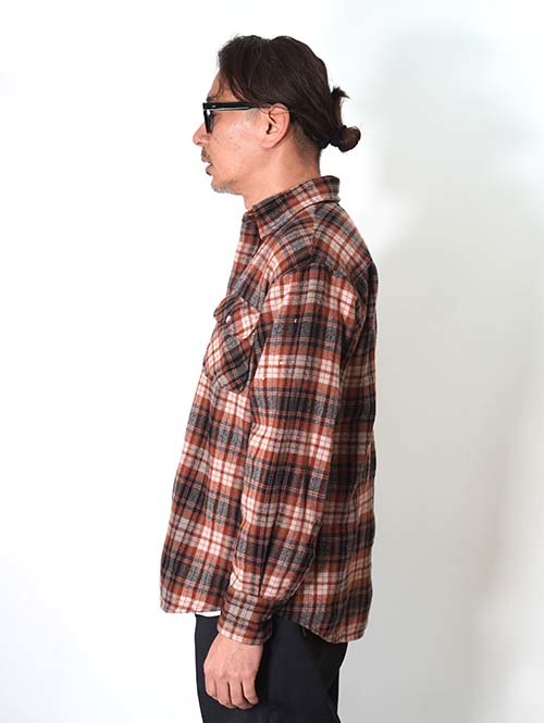 Etoffe Vintage  ST JOHN'S BAY Plaid Shirt