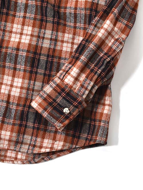 Etoffe Vintage  ST JOHN'S BAY Plaid Shirt