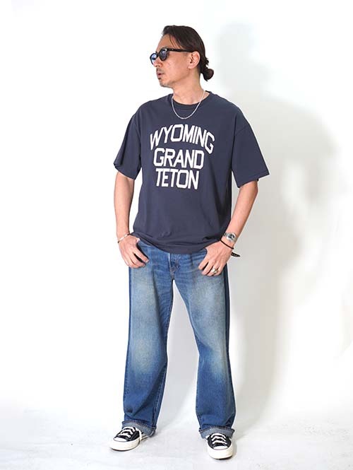 ILL ONE EIGHTY  WYOMING GRAND TETON Tee - Black