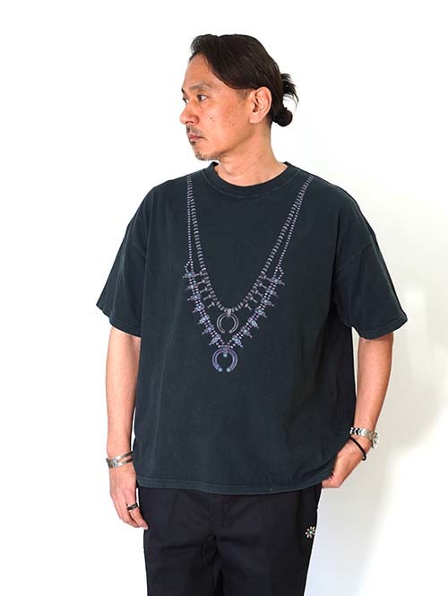 REMI RELIEF  HARD SP加工20/-天竺BIGサイズT (naja) - Black