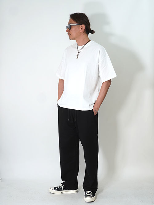 W.A.T.C STUDIO  Oversized boxy Tee - White