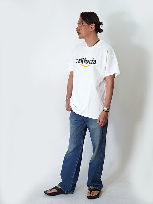 SLOPPY SUPPLY Calizon Tシャツ