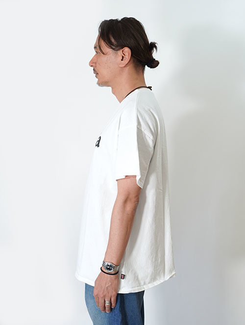 SLOPPY SUPPLY Calizon Tシャツ