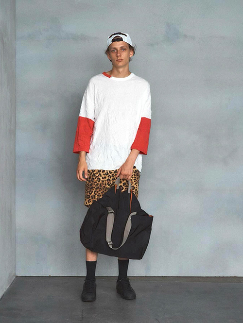 ILL ONE EIGHTY LEOPARD SWEAT SHORTS - Beige
