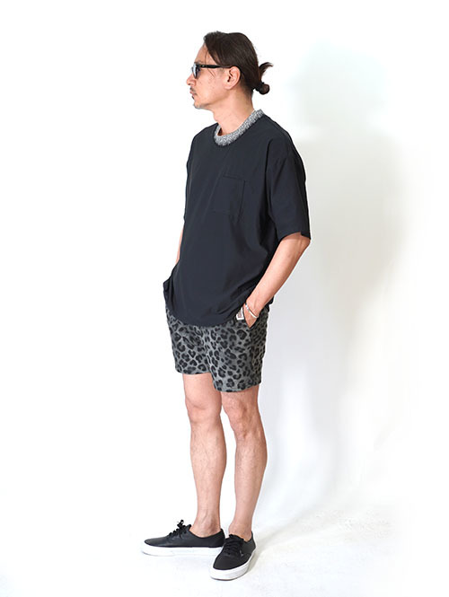 ILL ONE EIGHTY LEOPARD SWEAT SHORTS - Black