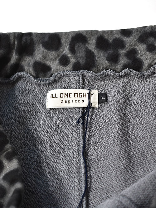 ILL ONE EIGHTY LEOPARD SWEAT SHORTS - Black