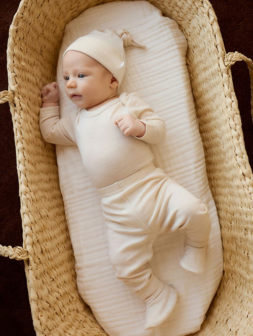 JAMIE KAY(ジェイミーケイ) 【箱入り】MERINO KIDSプレミアムギフト4点セット＜ボディスーツ&ビーニー&ソックス&Penelope30cm＞