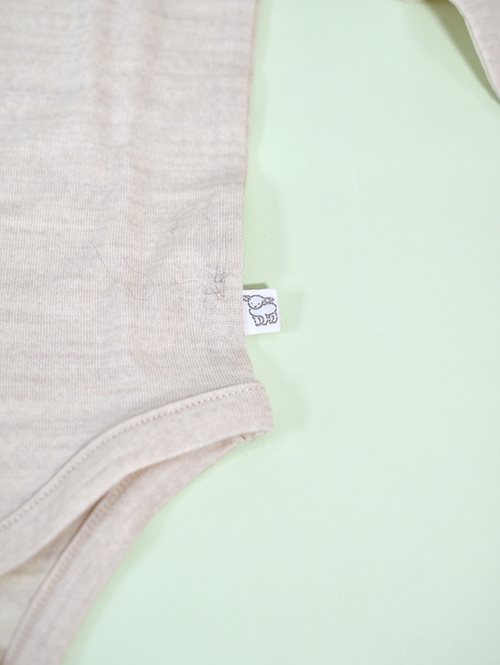 JAMIE KAY(ジェイミーケイ) 【箱入り】MERINO KIDSプレミアムギフト4点セット＜ボディスーツ&ビーニー&ソックス&Penelope30cm＞