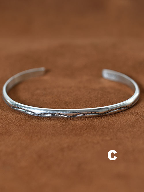 NAVAJO Hand Made Silver Bangle
