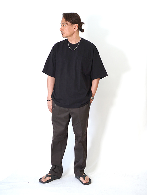 HEAVY WEHIGHT COLLECTIONS  Classic Fit - Black