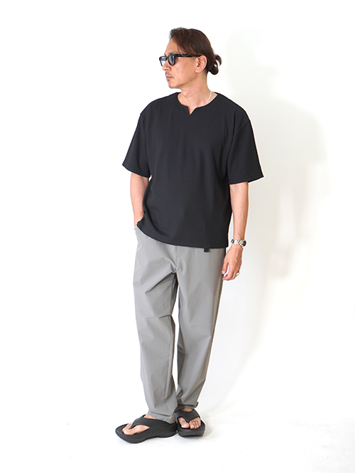 SALUTE HELM  ワッフル キーネック Tee (76004) - Black