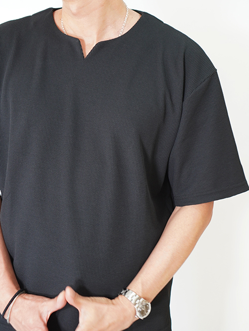 SALUTE HELM  ワッフル キーネック Tee (76004) - Black