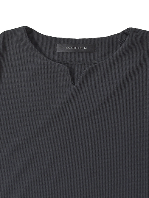 SALUTE HELM  ワッフル キーネック Tee (76004) - Black