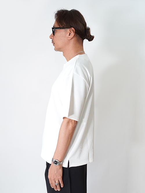 SALUTE HELM  マルーデコットン　ワッフル キーネック Tee (76004) - White