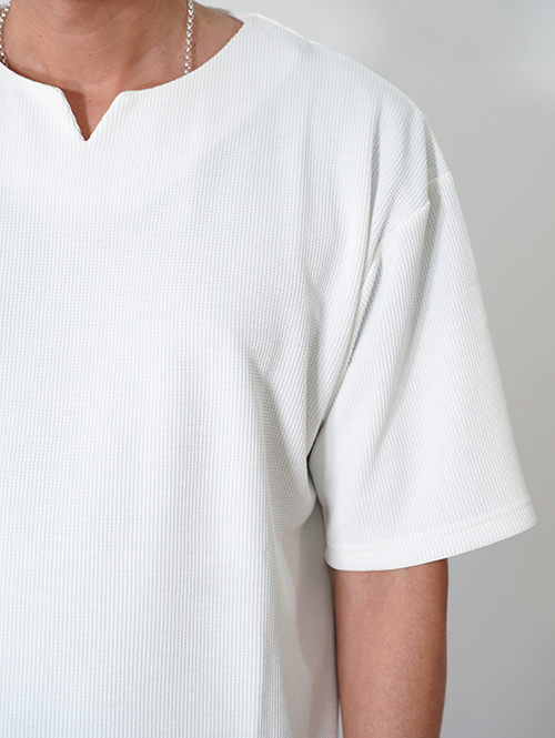 SALUTE HELM  マルーデコットン　ワッフル キーネック Tee (76004) - White