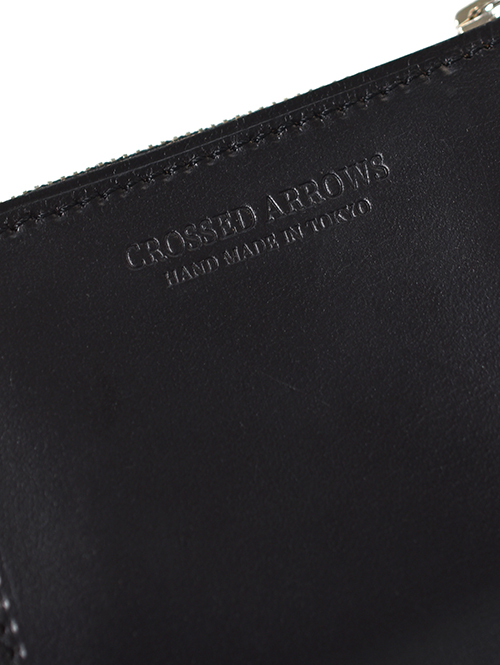 CROSSED ARROWS  クロムレザー L字 ネック ウォレット - Black/Black