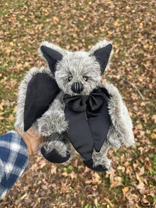 Charlie Bears (チャーリーベアーズ）Belfry(ベルフィー)　こうもり　こうもりのぬいぐるみ　コウモリ　縫いぐるみ