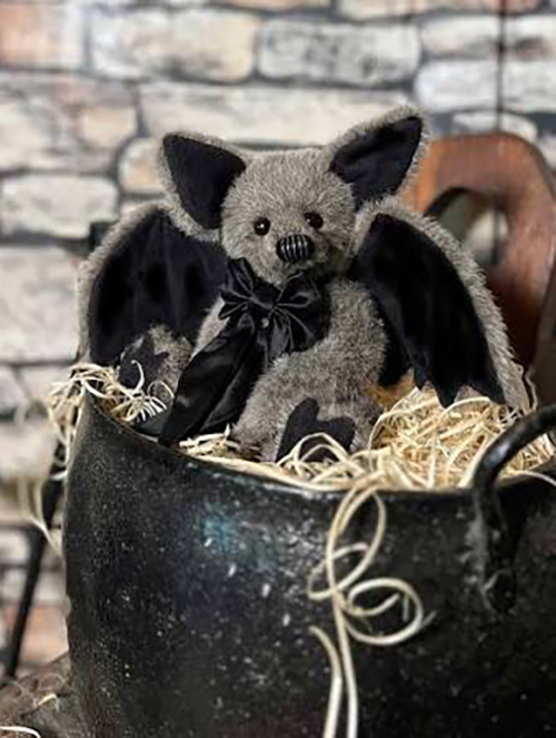 Charlie Bears (チャーリーベアーズ）Belfry(ベルフィー)　こうもり　こうもりのぬいぐるみ　コウモリ　縫いぐるみ