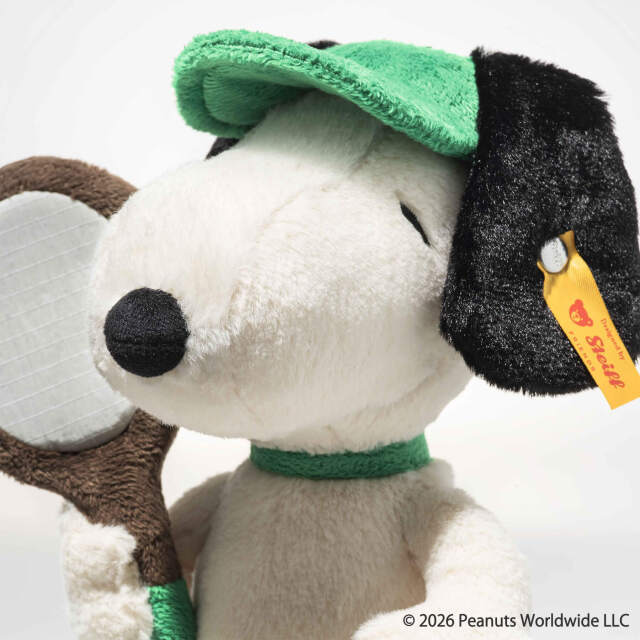 シュタイフ　スヌーピー　/ Steiff snoopy teninis（テニス）テニスをしているスヌーピー　スヌーピーのぬいぐるみ