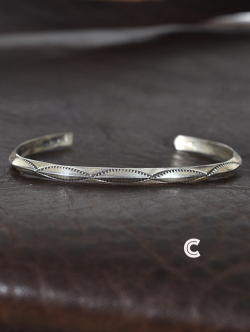 NAVAJO Hand Made Silver Bangle(C)