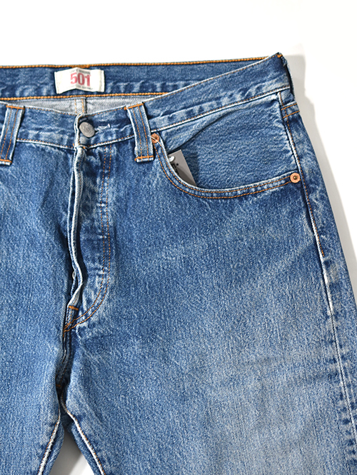 Etoffe Vintage  Levis 501 (H) W32