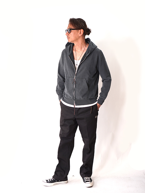 REMI RELIEF  |  SP加工裏毛ZIPパーカー  - Vintage Black