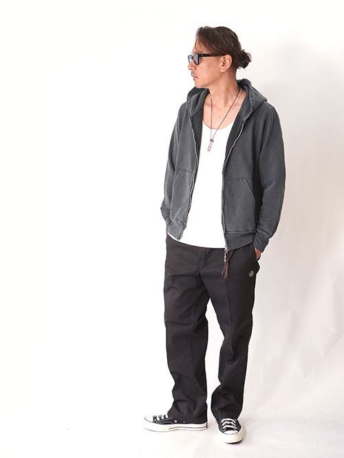 REMI RELIEF  |  SP加工裏毛ZIPパーカー  - Vintage Black
