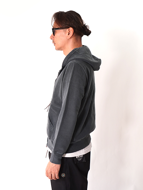 REMI RELIEF  |  SP加工裏毛ZIPパーカー  - Vintage Black
