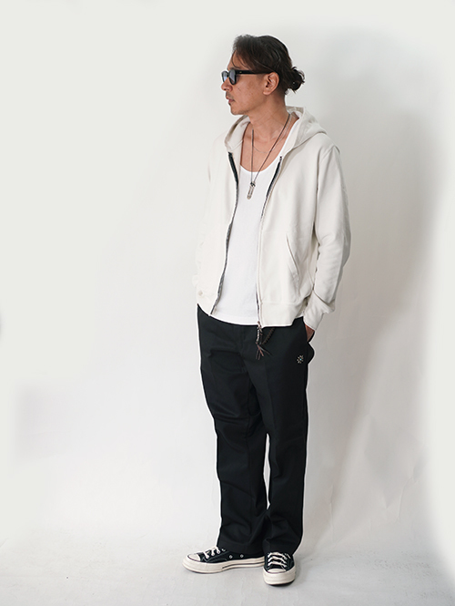REMI RELIEF  |  SP加工裏毛ZIPパーカー - Off White