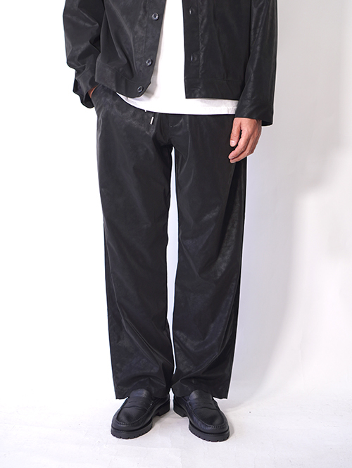 SALUTE HELM  |  ビンテージ フェイクレザー シャーリング ワイドパンツ (66506) - Black