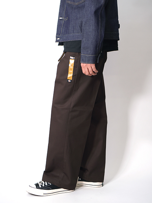 Dickies JP  |  877 Work Pant Loose Fit - D.Brown