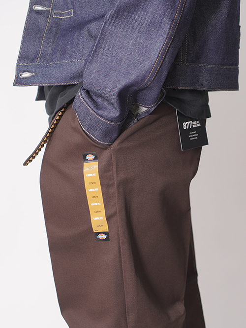 Dickies JP  |  877 Work Pant Loose Fit - D.Brown