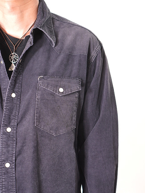 Wrangler  |  ウエスタンコーデュロイシャツ - Black