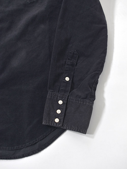 Wrangler  |  ウエスタンコーデュロイシャツ - Black