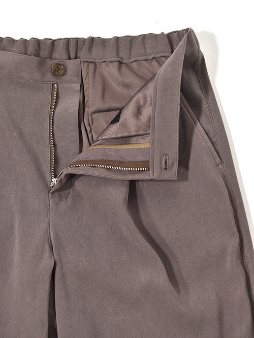 SALUTE HELM  |  Pe ピーチギャバ ワンタック ワイドパンツ (65507) - Khaki Beige