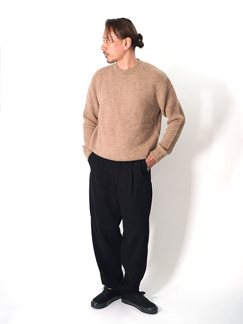 SALUTE HELM  |  Pe ピーチギャバ ワンタック ワイドパンツ (65507) - Black