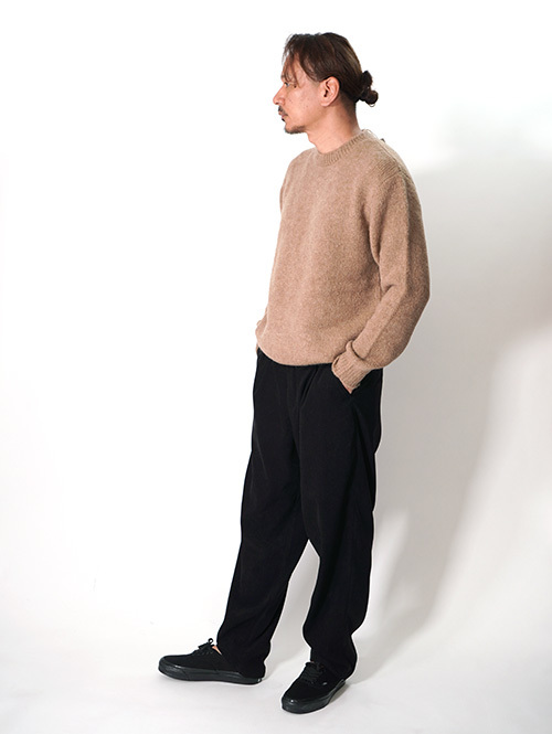 SALUTE HELM  |  Pe ピーチギャバ ワンタック ワイドパンツ (65507) - Black