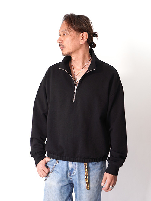 W.A.T.C STUDIO  |  Oversized boxy 1/4 Zip Sweater - Black